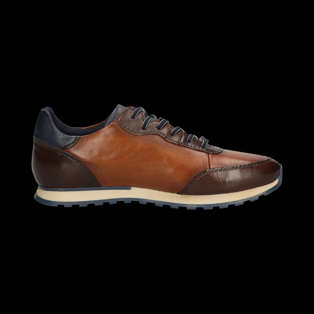 Lace Up Casual Sneaker