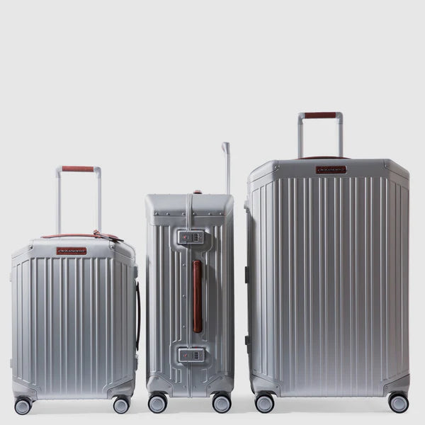 Piquadro Medium Size Hardside Spinner