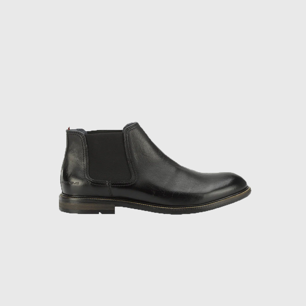 Ambitious Caye Chelsea Boots