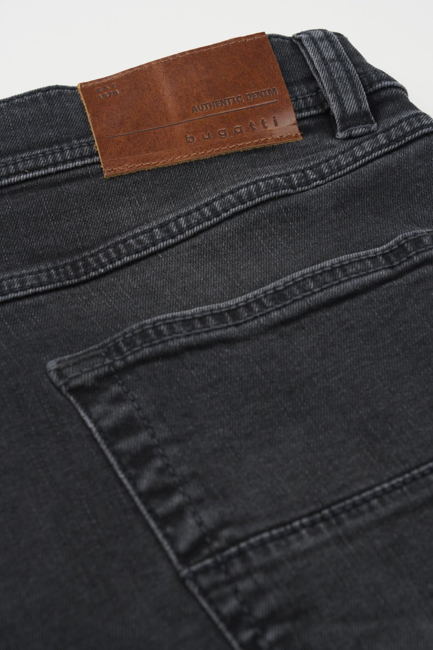 Bugatti Regular Authentic Denim