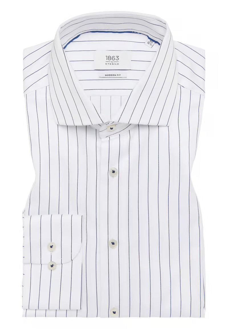 MODERN FIT Shirt in white striped