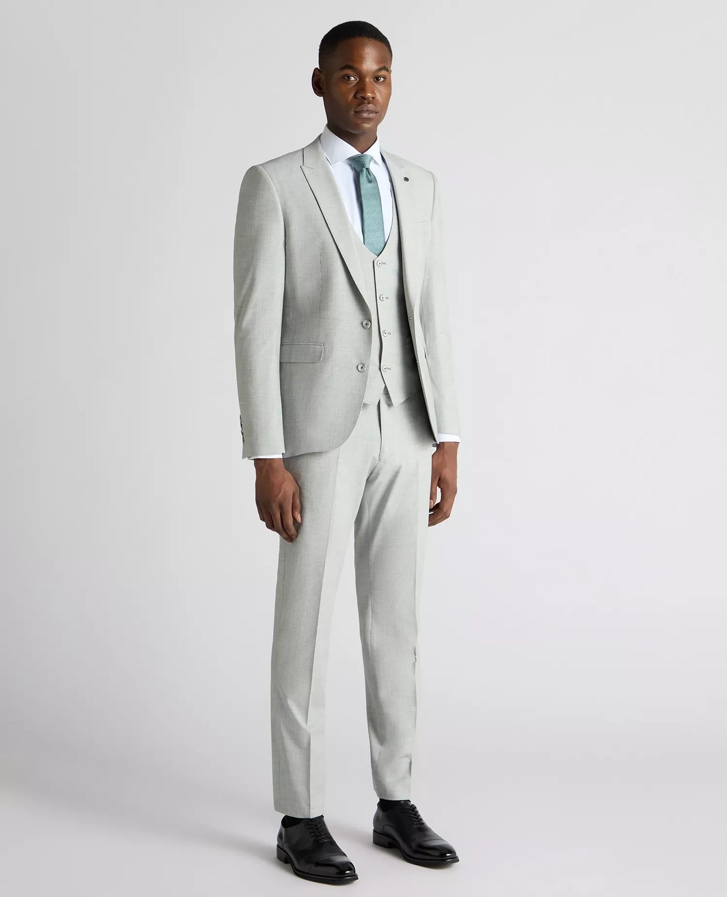 Remus Uomo Monza Three-piece Suit