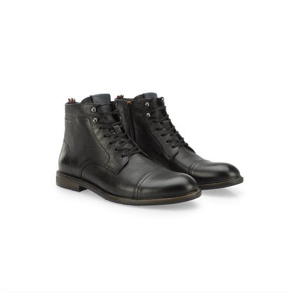 Ambitious Caye Lace Up Boots