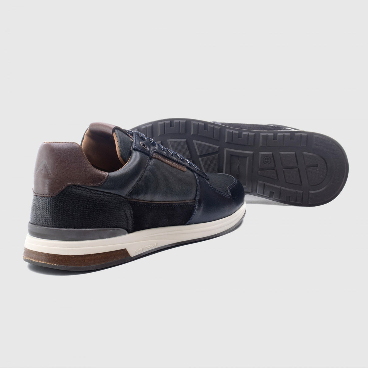 Ambitious Slow Classic Leather Sneakers - Navy