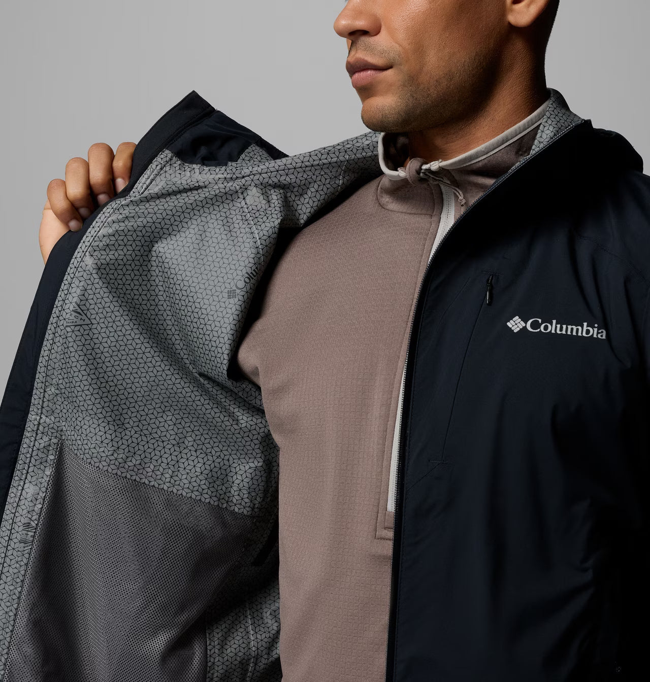Columbia Men’s Trailborne 2.5L Packable Waterproof Jacket