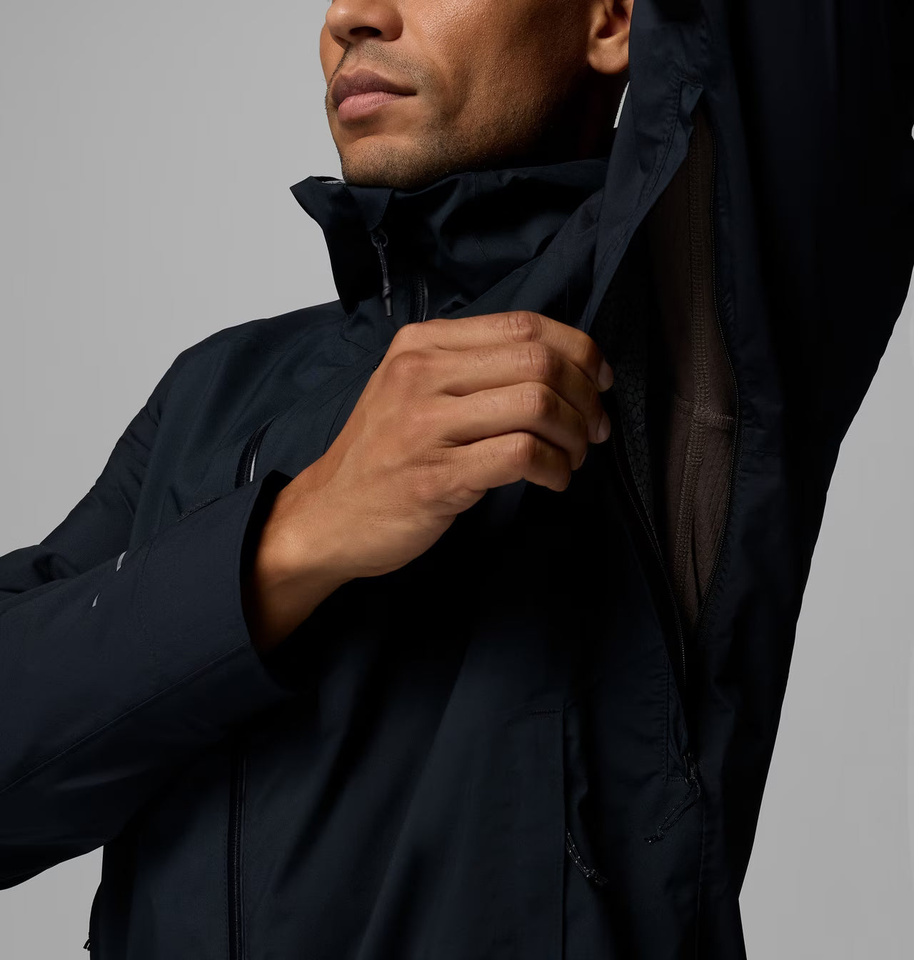 Columbia Men’s Trailborne 2.5L Packable Waterproof Jacket