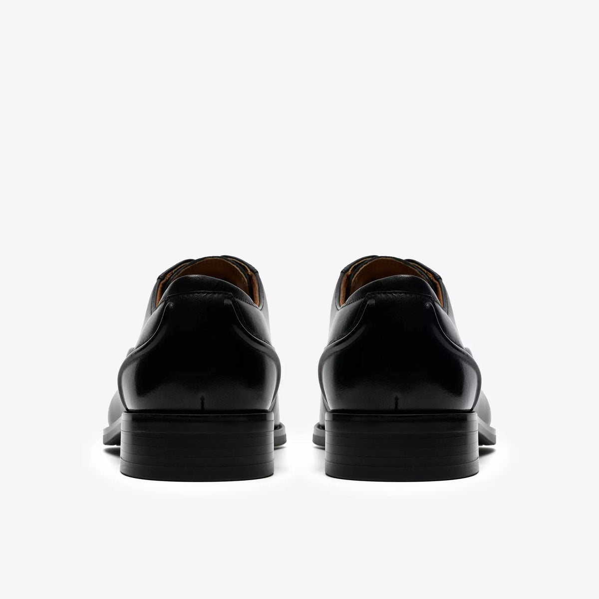 Clarks Craft Remi Lace Leather Shoe - Black