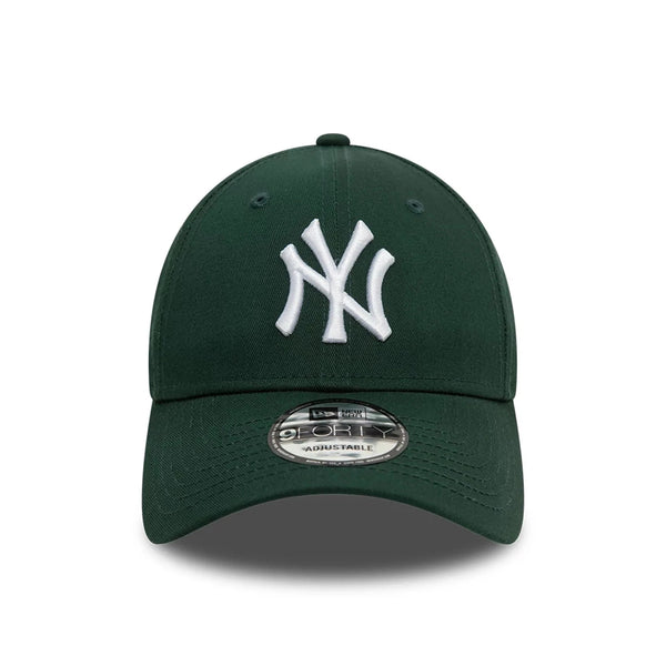 New Era New York Yankees League Essential Dark Green 9FORTY Adjustable Cap