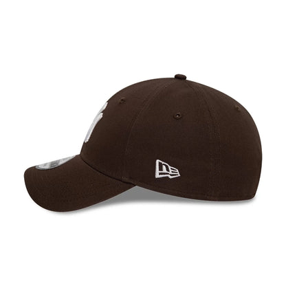 Dark Brown New York Yankees Cap