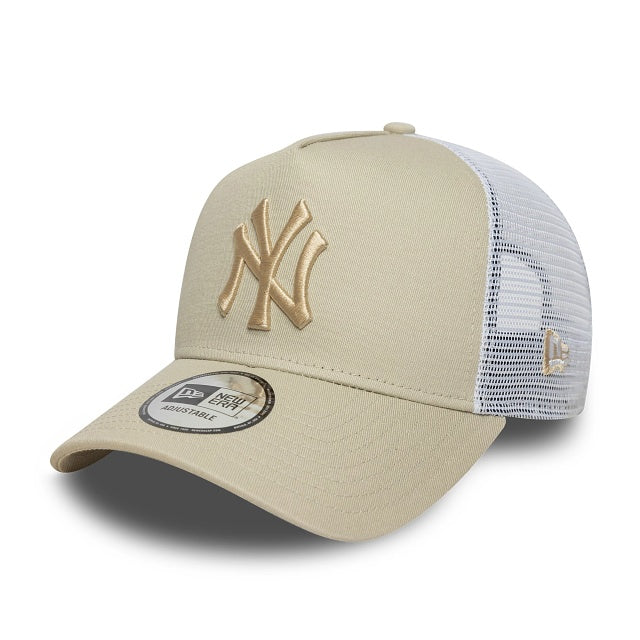 NEW YORK YANKEES TRUCKER