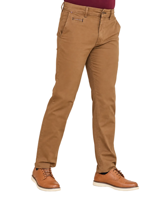 Andre Mane Modern Fit Chinos – Tan